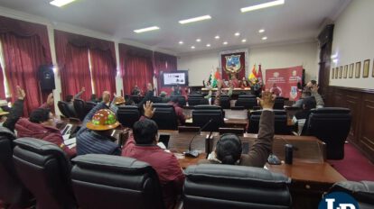 sesión de la Asamblea Legislativa Departamental de Oruro