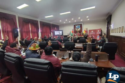 sesión de la Asamblea Legislativa Departamental de Oruro