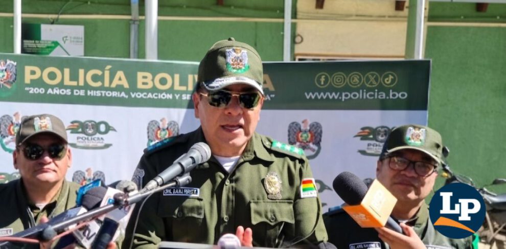 Coronel Miguel Ángel Pablo Hidalgo Chávez comandante departamental de la Policía de Oruro