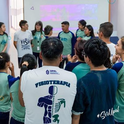 estudiantes de fisioterapia y kinesiología