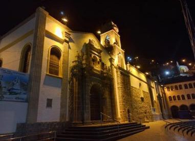 frontis del Santuario de la Virgen del Socavón,