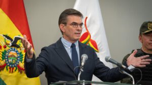 El Gobierno nacional entregará formalmente a los gobernadores de los nueve departamentos una nueva propuesta de régimen autonómico