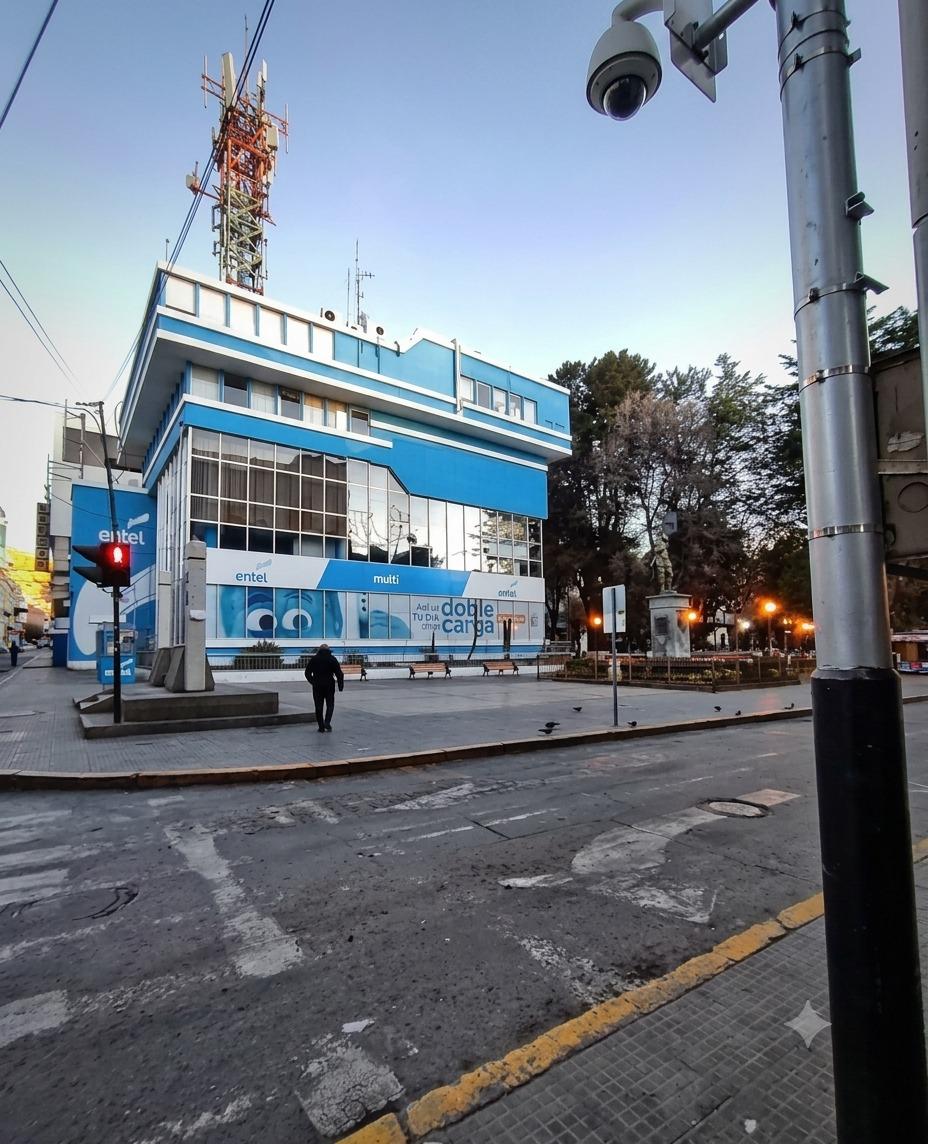 Calle Soria Galvarro entre bolivar y Adolfo mier