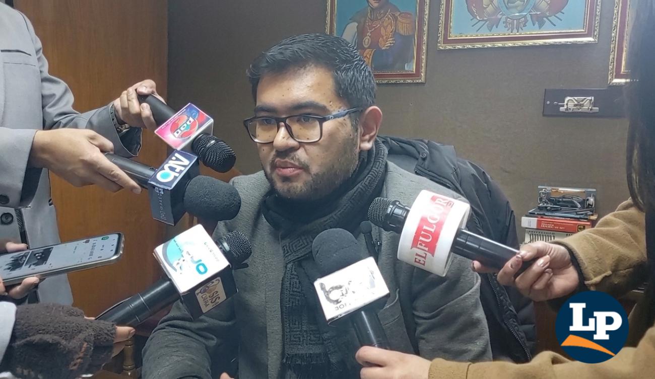 Erick Gemner Aguila Aranibar, encargado distrital del Consejo de la Magistratura en Oruro