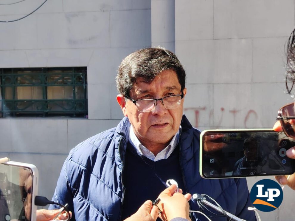 El senador José Sánchez