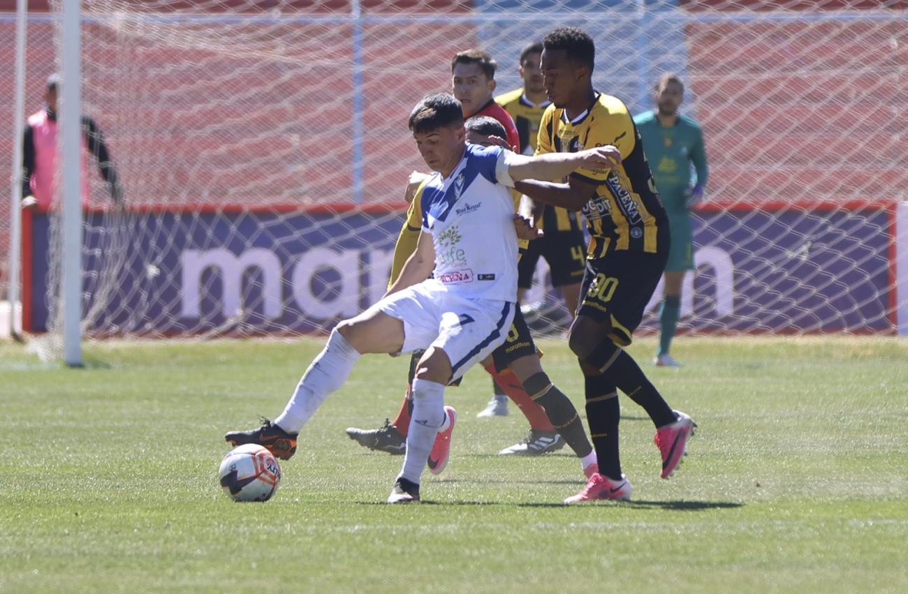 División Profesional, GV San José vs. The Strongest, Estadio Jesús Bermúdez