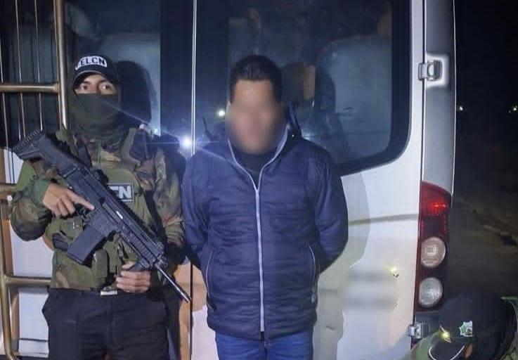 FELCN intercepta pasajero con cocaína en Oruro