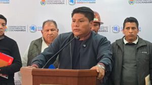 El gobernador de Cochabamba, Leonardo Loza
