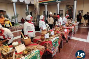 presentación de la feria de Fejuve Nueva Ciudad Igualitaria