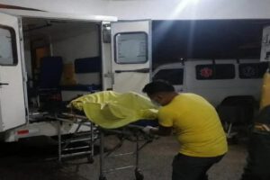 Turba quema al acusado de matar a un pastor en Shinahota.
