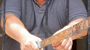 La Policía aprehendió al presunto autor de un doble parricidio en Caraparí