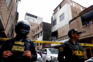 Integrantes de la Policía de Perú