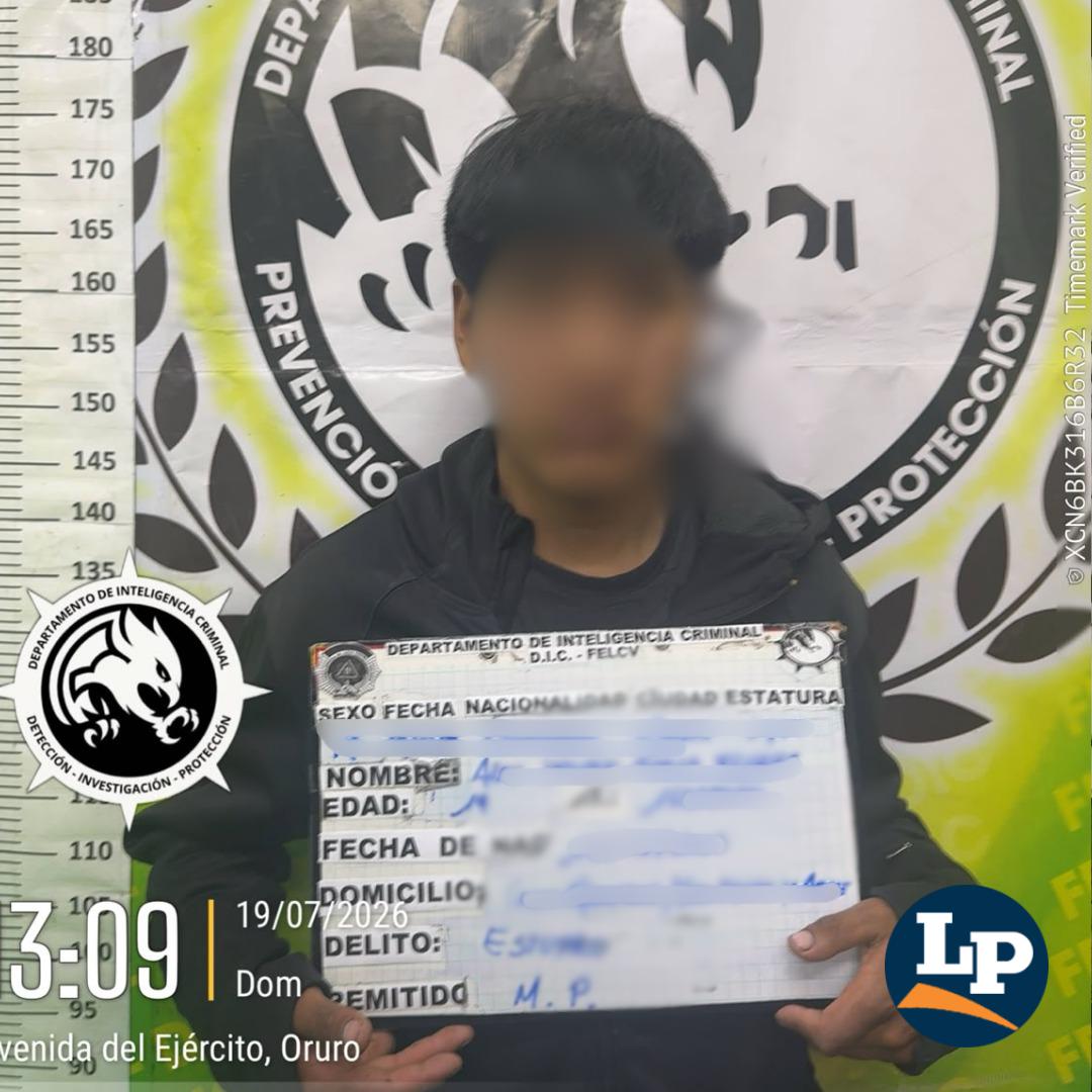 Ficha policial de Alex, investigado por el delito de estupro