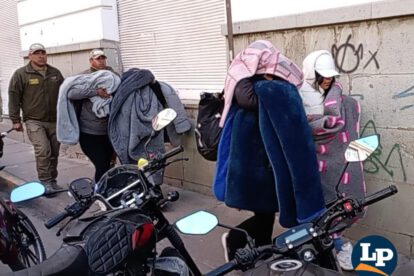 Conducción de las mujeres tras el operativo conjunto