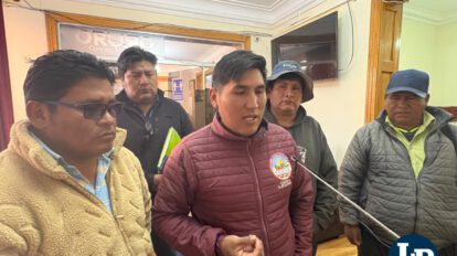 Representantes de juntas vecinales y transporte