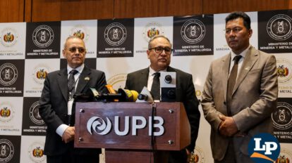 El ministro de Minería en conferencia de prensa