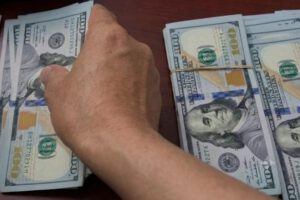 dolar
