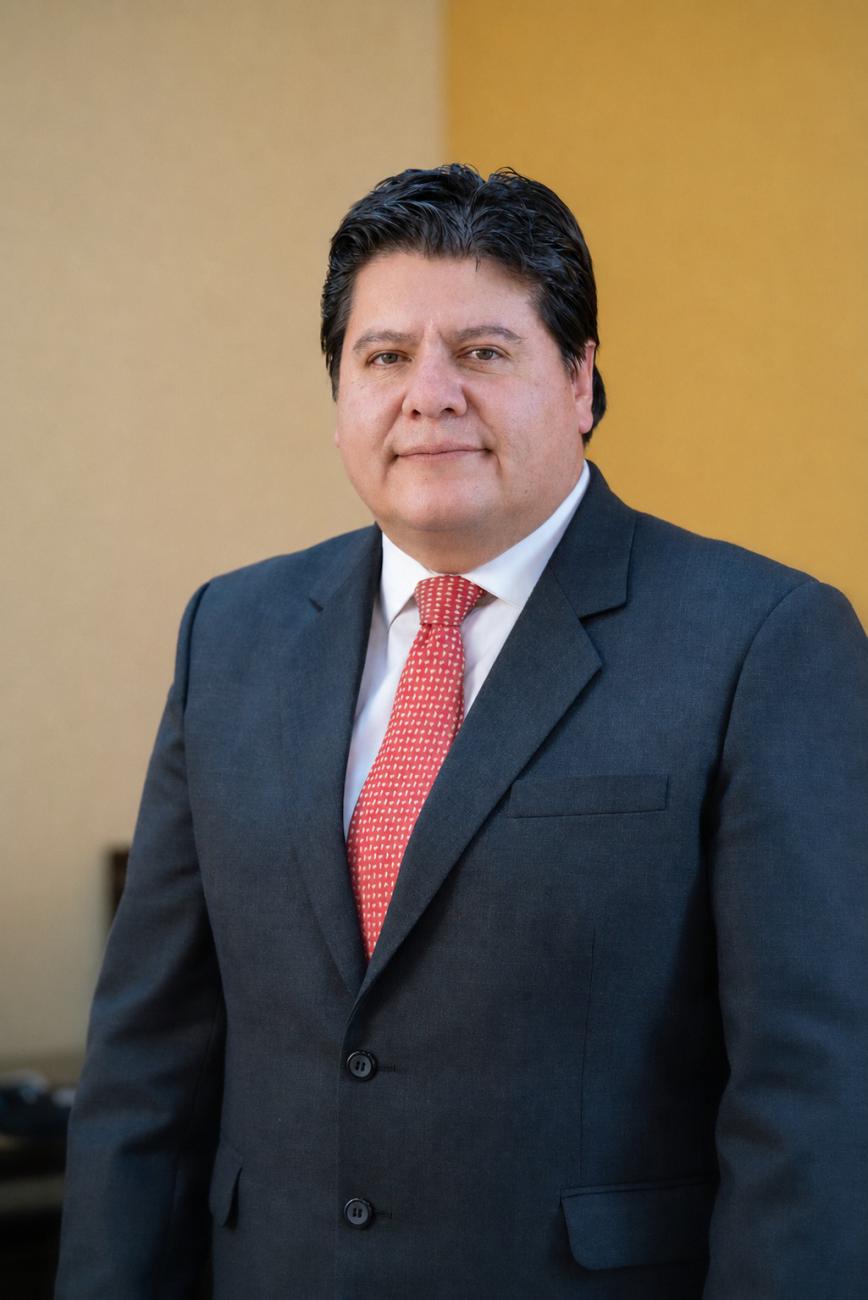 El rector de la UPAL, René Boris Morales Oña