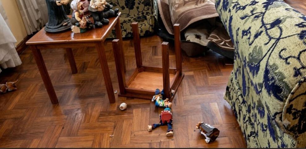 Casa destrozada del adulto mayor