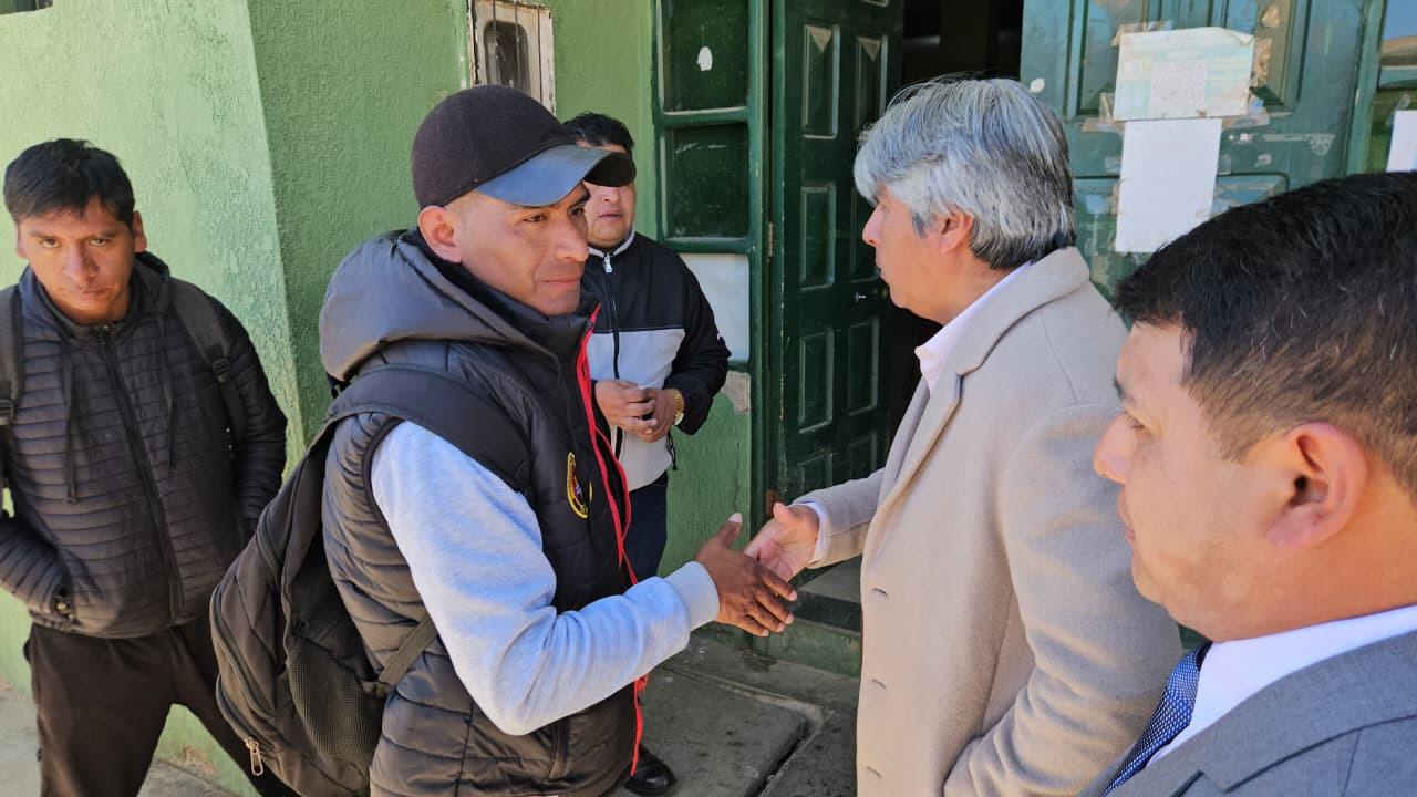 Gobernador de Oruro en visita a Huanuni