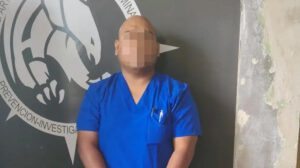 Un veterinario fue acusado de violar a una adolescente de 16 años