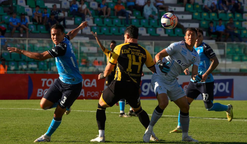 División Profesional, Blooming vs. The Strongest, Estadio Ramón Aguilera Costas de Santa Cruz