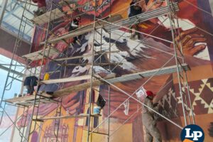Murales Teatro Internacional Oruro