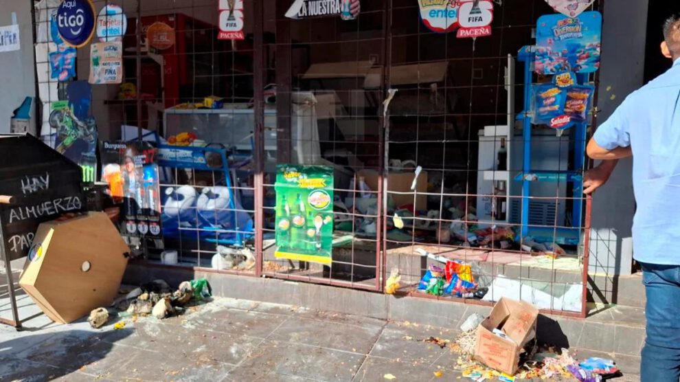 Explosión en una pensión.