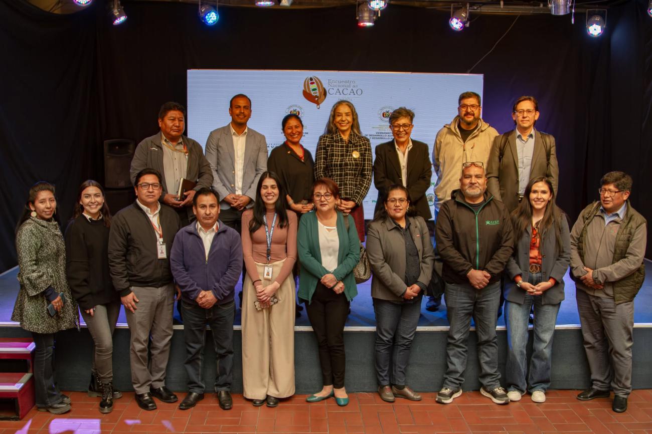 Autoridades de Gobierno y cooperación