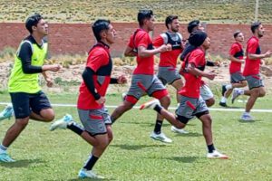 División Profesional, CDT Real Oruro entrenamientos, Iván Huayhuata dejó CDT Real Oruro