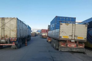 La frontera permanece cerrada una buena parte del día por trabajos en Chile
