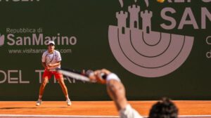 San Marino Open, Tenis internacional, Juan Carlos Prado vs. Hugo Dellien, Prado clasifica a cuartos de final