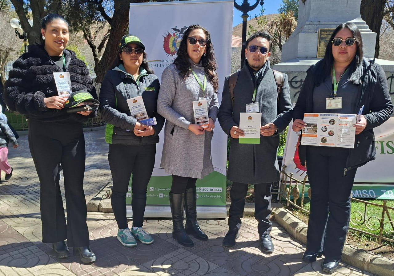 Imagen de los funcionarios del Ministerio Público