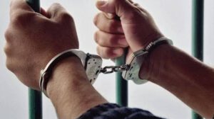 Las autoridades señalaron que ambos casos continúan en investigación