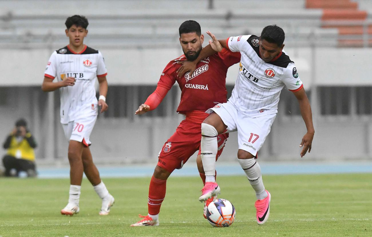 División Profesional, FC Universitario vs. Guabirá, Estadio Félix Capriles de Cochabamba