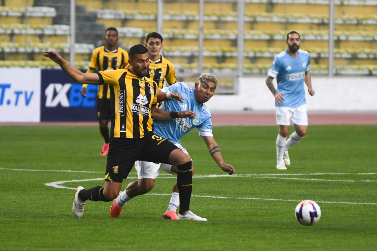 División Profesional, The Strongest vs. Aurora, Estadio Hernando Siles de La Paz