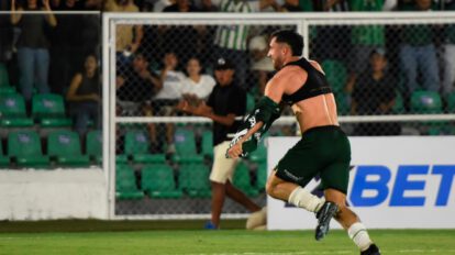 División Profesional, Oriente Petrolero vs. Nacional Potosí, Estadio Ramón Aguilera Costas de Santa Cruz