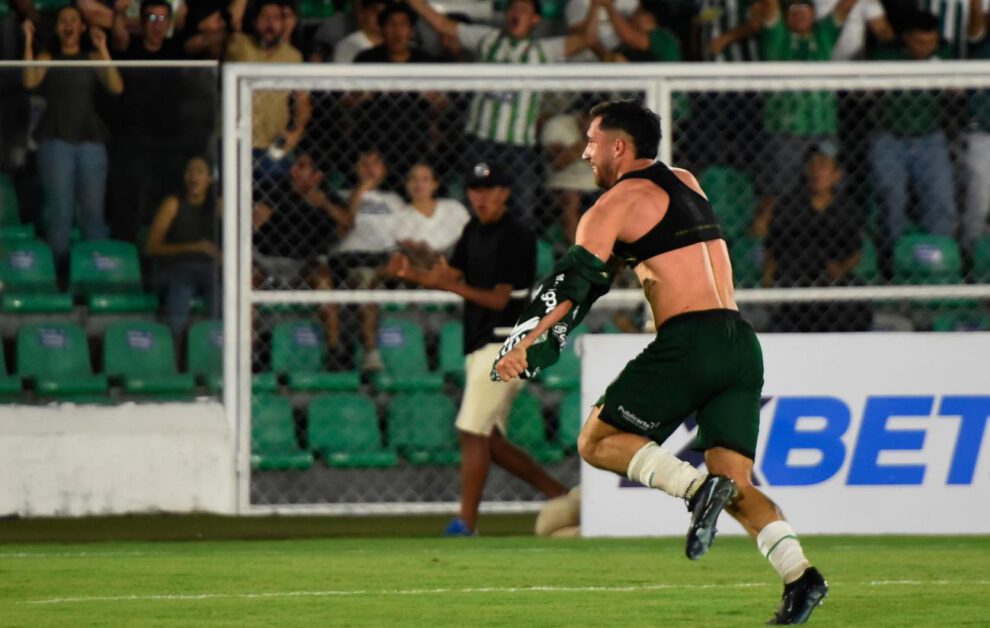 División Profesional, Oriente Petrolero vs. Nacional Potosí, Estadio Ramón Aguilera Costas de Santa Cruz