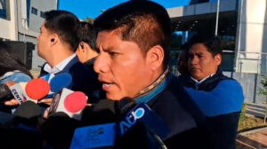 Gobernador Leonardo Loza