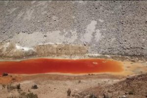AGUA CONTAMINADA