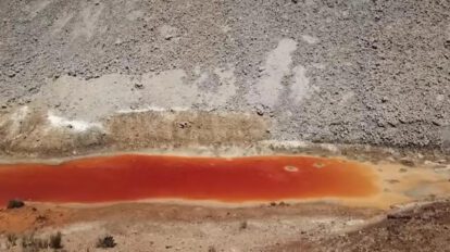 AGUA CONTAMINADA