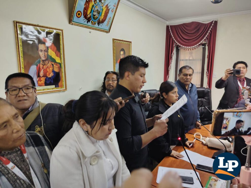 diputado Daniel Alcalá