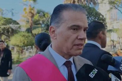 Ministro de Defensa, Ernesto Justiniano