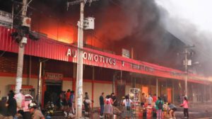 Incendio en Barrio Lindo