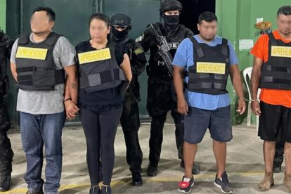 Estas son cuatro de las siete personas aprehendidas