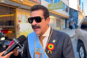 Manfred Reyes Villa