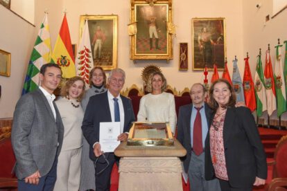 La Primera Dama