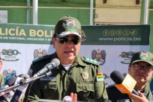 Coronel Miguel Ángel Pablo Hidalgo Chávez comandante departamental de la Policía de Oruro