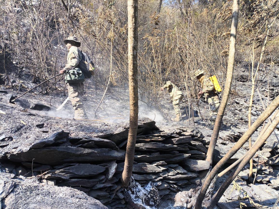 Cuadrillas militares y comunarios