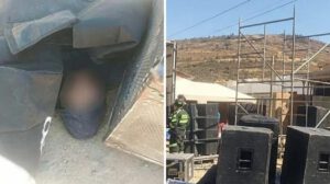 Equipos de sonido de amplificación y una persona fallecida